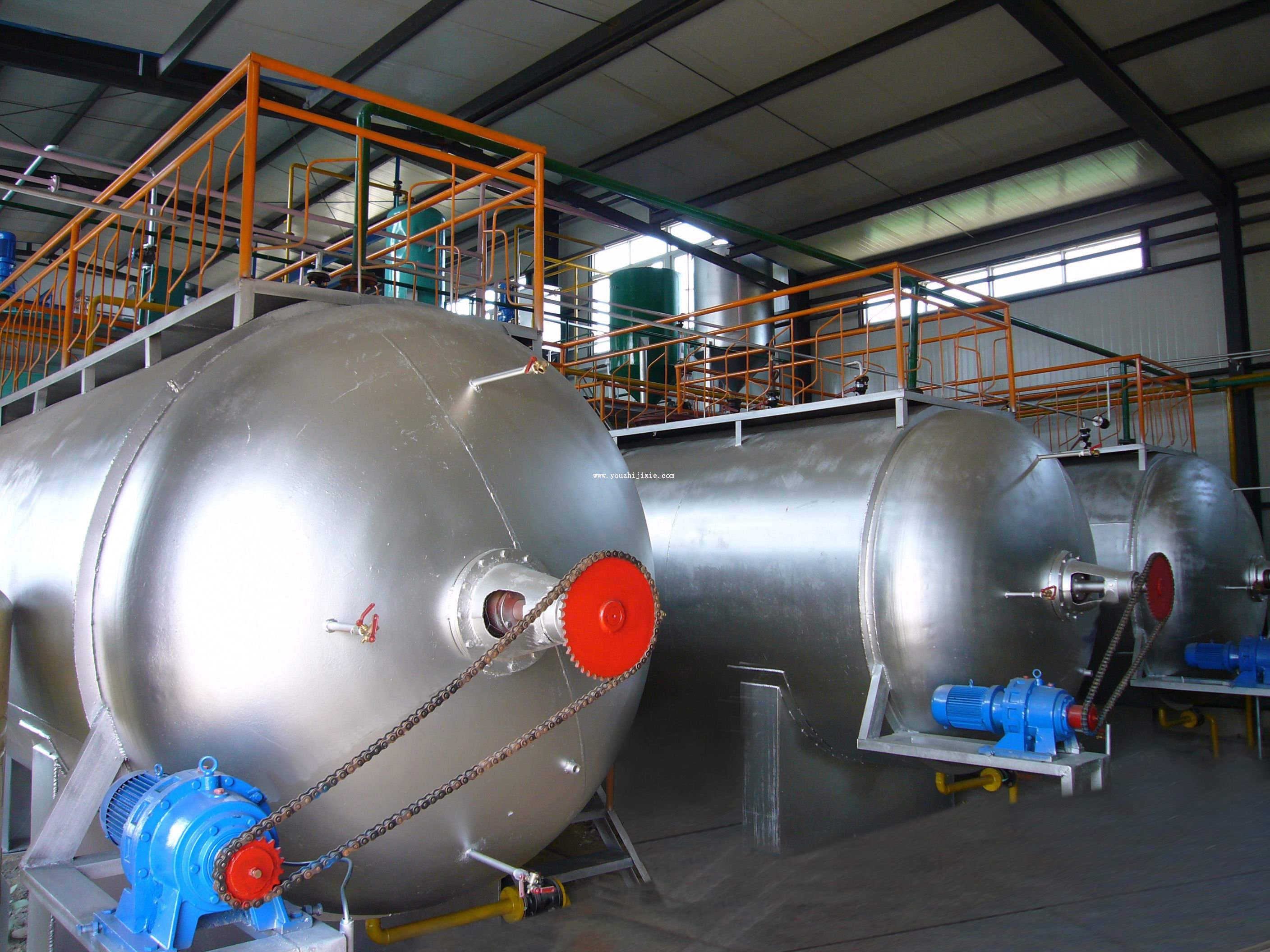 冬化脫蠟工段 鄭州企鵝介紹脫蠟的方法,怎么才能取得脫蠟好效果(圖1) 冬化脫蠟工段