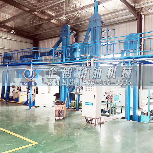 茶籽油成套生產設備,企鵝品質奮勇當先(圖1) 茶籽油加工設備