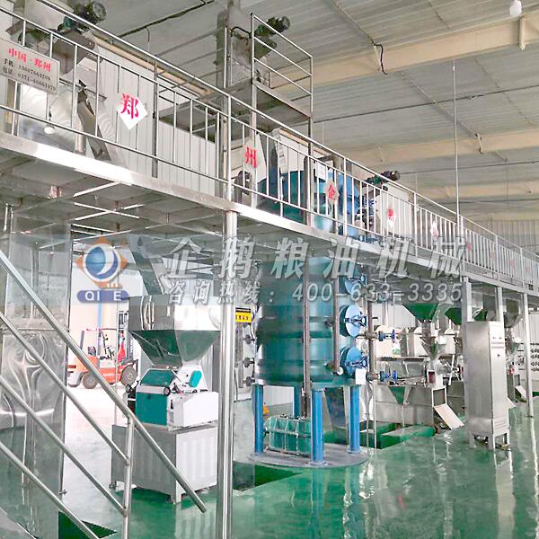 紫蘇籽油加工設備,企鵝品牌人心所向(圖1) 紫蘇籽油壓榨設備