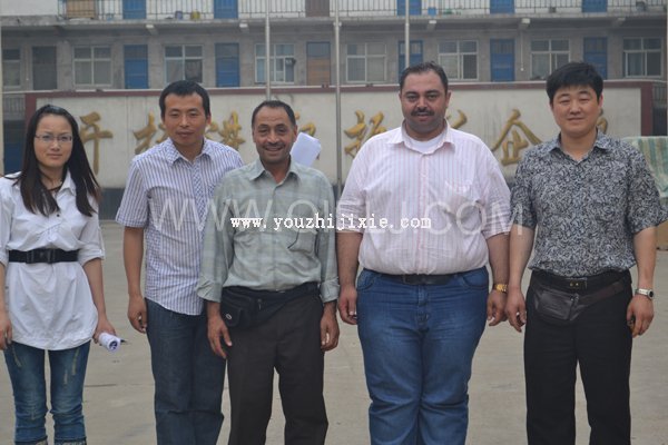 敘利亞客戶專程到鄭州企鵝糧油機械有限公司購(圖1) 敘利亞客戶專程到鄭州企鵝糧油機械有限公司購(圖1)